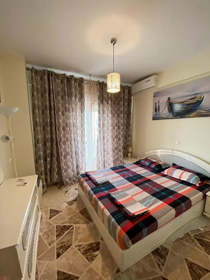 Villa Varvakis Nea Fokea Apartment