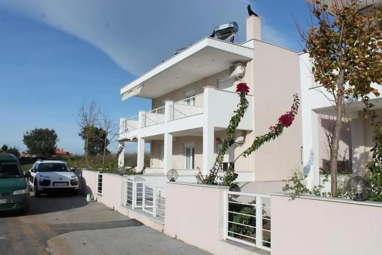 Villa Varvakis Nea Fokea 0*,